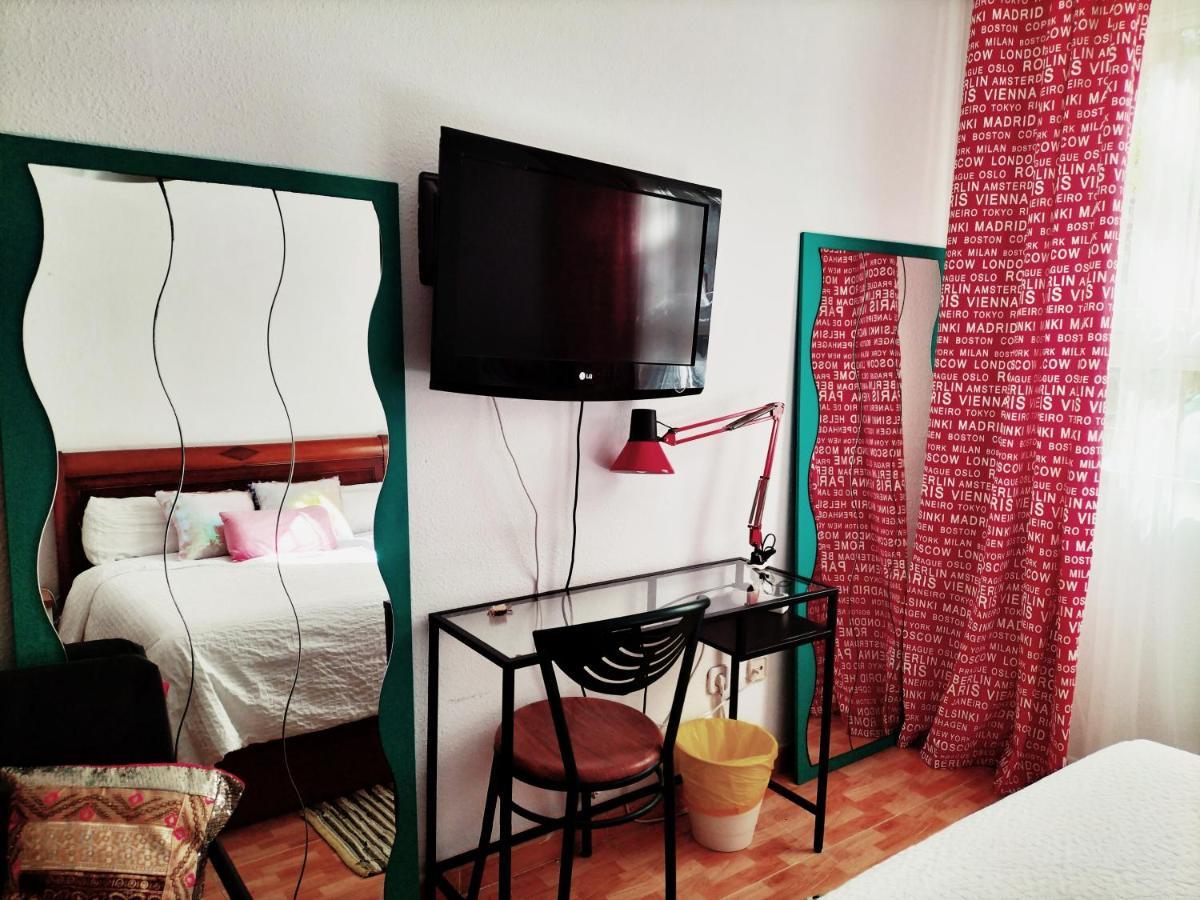Acogedoras Habitaciones En Madrid Kültér fotó