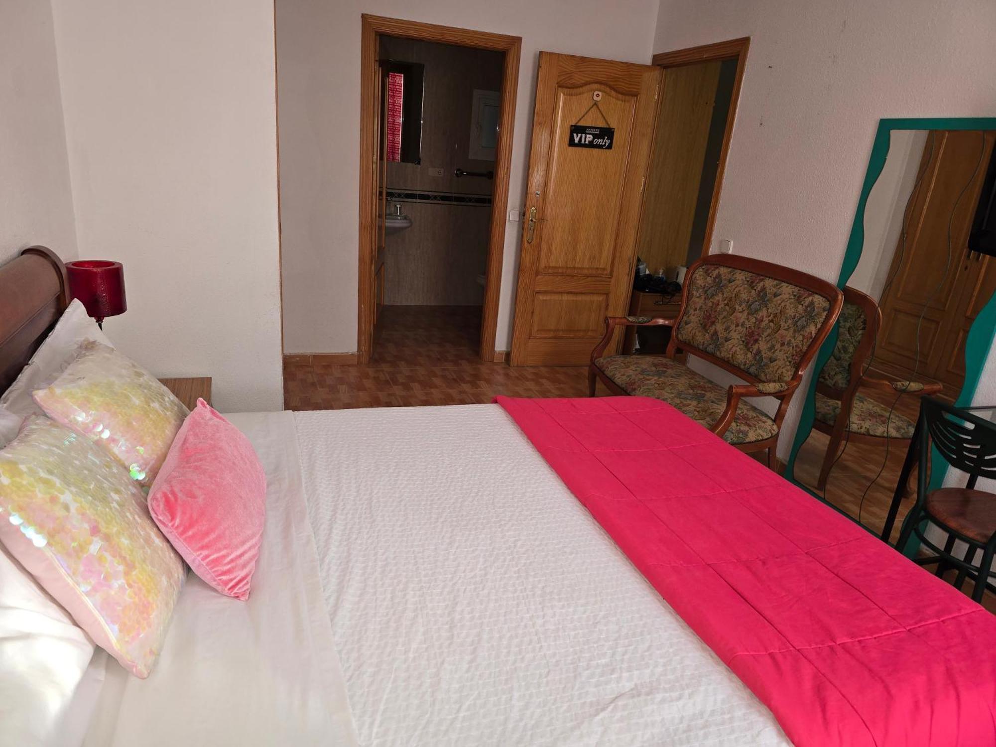 Acogedoras Habitaciones En Madrid Szoba fotó