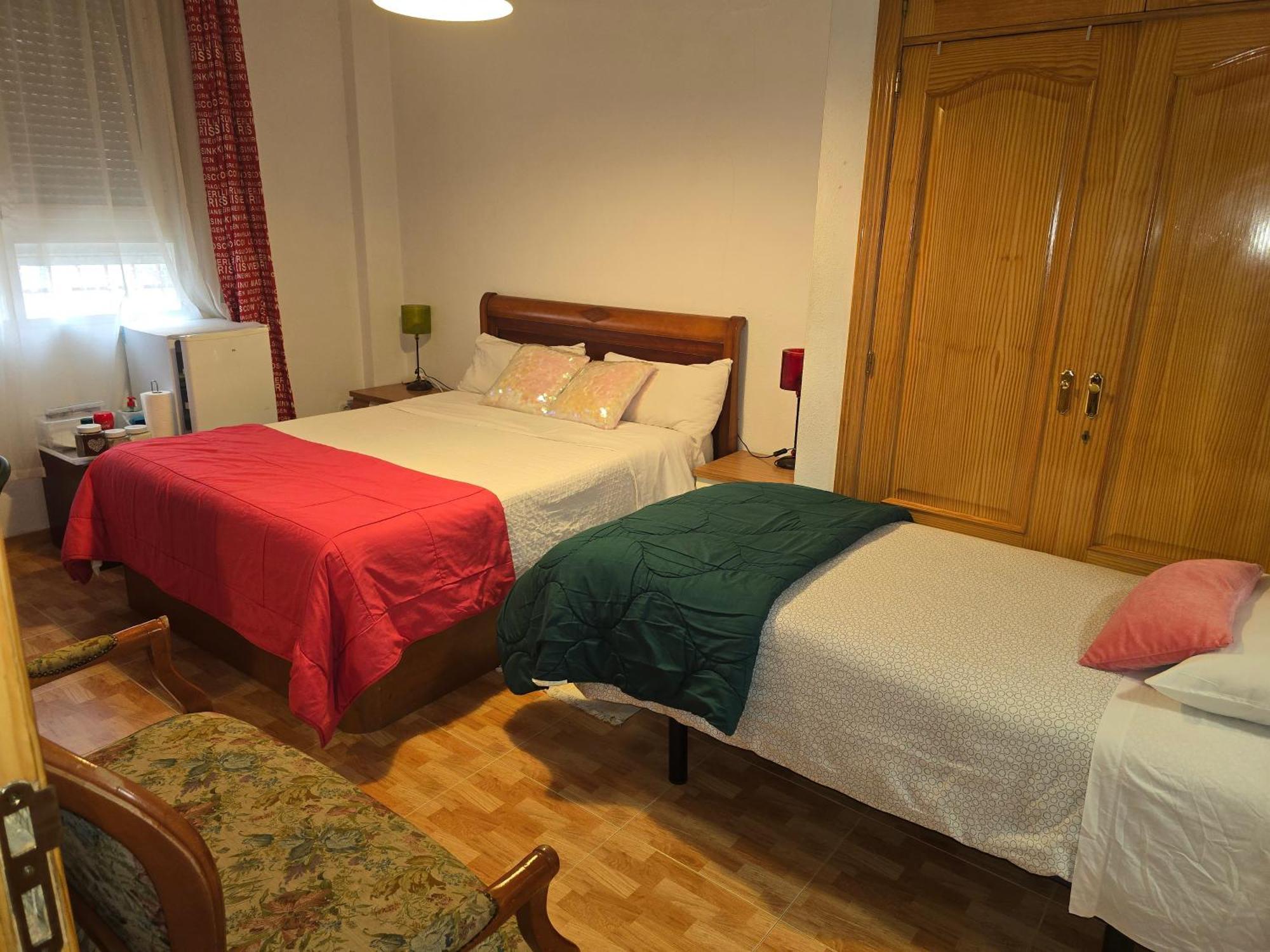 Acogedoras Habitaciones En Madrid Kültér fotó